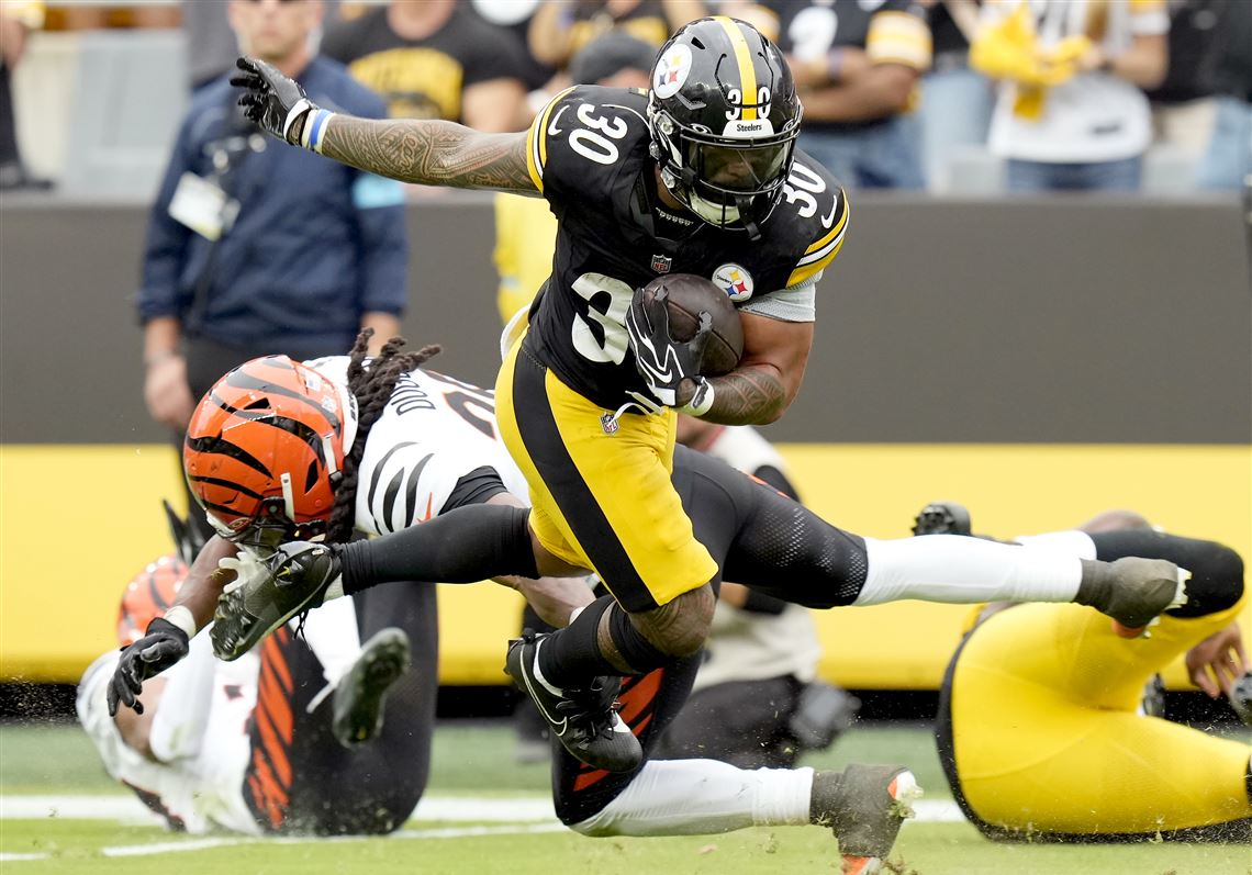 Wie die Tight Ends der Steelers Jaylen Warren gegen die Bengals zum Sieg ...