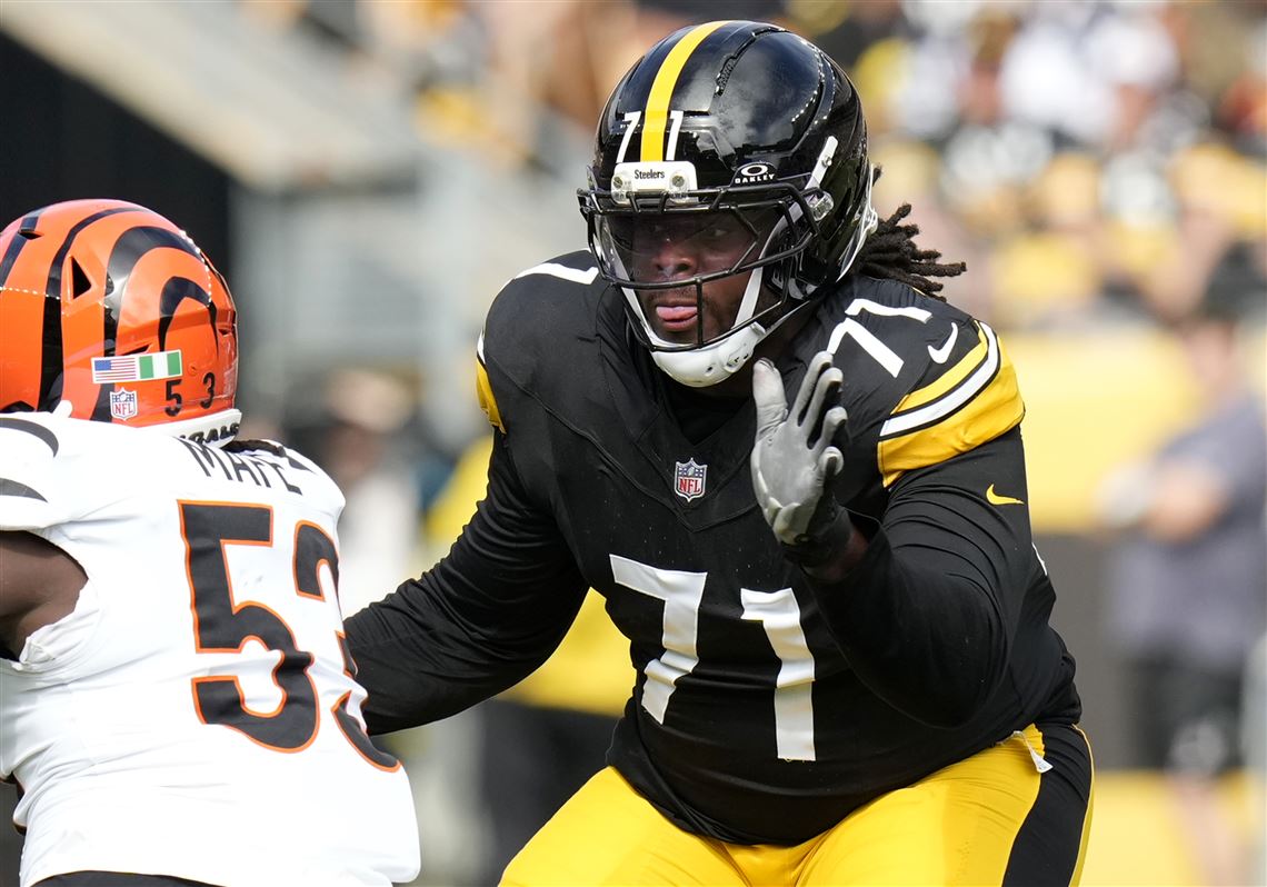 Steelers Defeat Bengals 30-27 Behind Jaylen Warren's Career Day