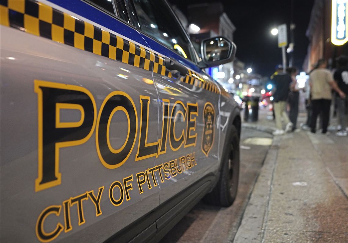 Police: 1 critically wounded in stabbing after fight in Capo’s bar on the South Side